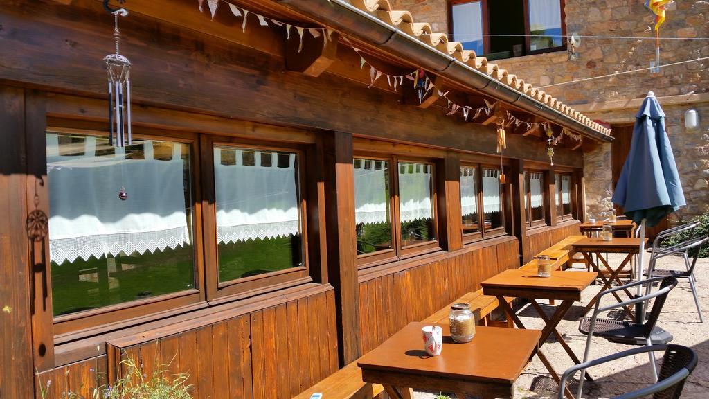 La Closa Vandrarhem Castellar De N'Hug Exteriör bild