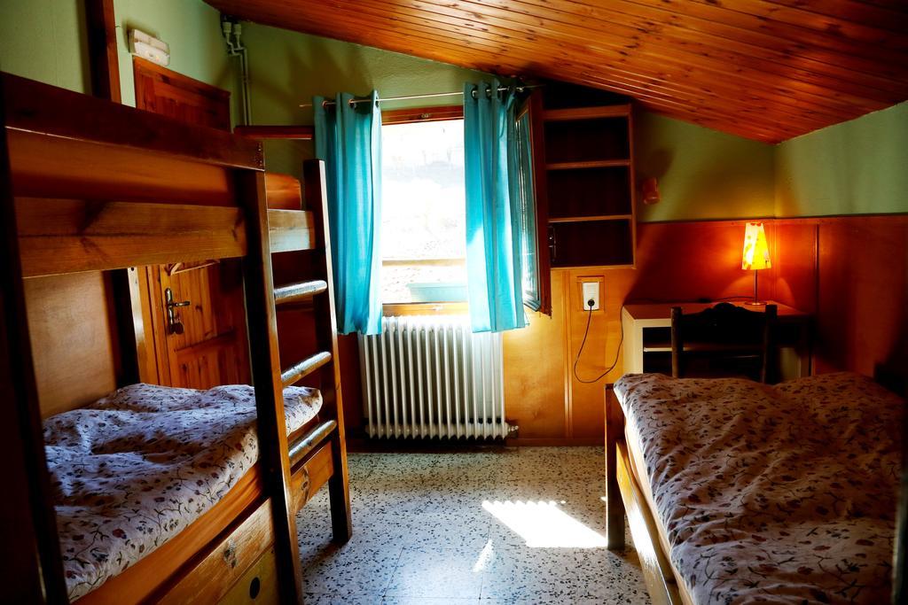 La Closa Vandrarhem Castellar De N'Hug Exteriör bild