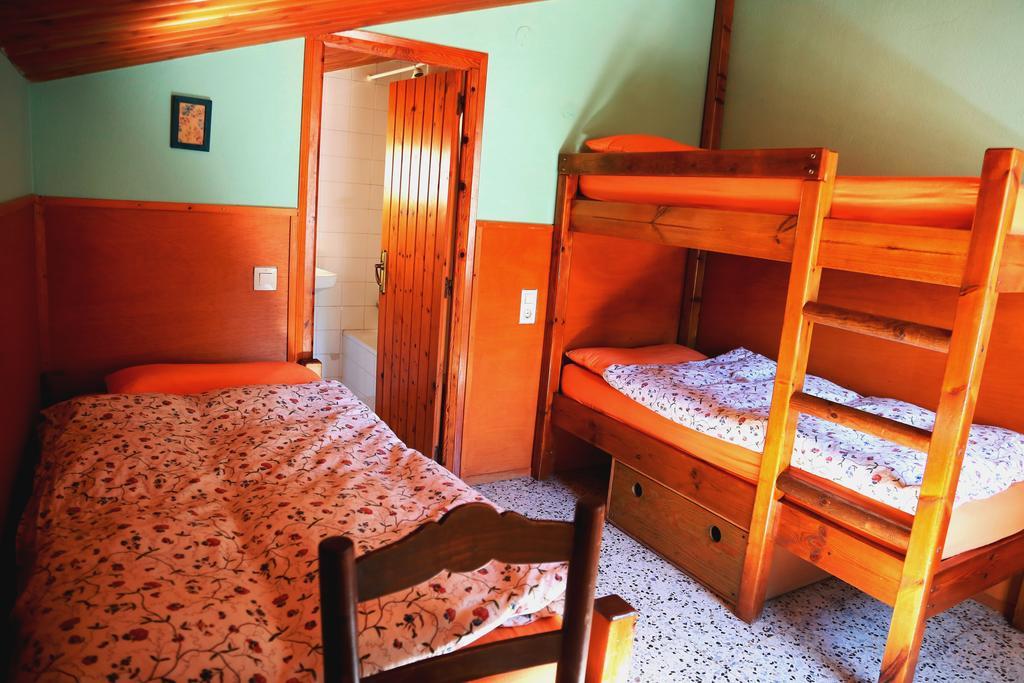 La Closa Vandrarhem Castellar De N'Hug Exteriör bild